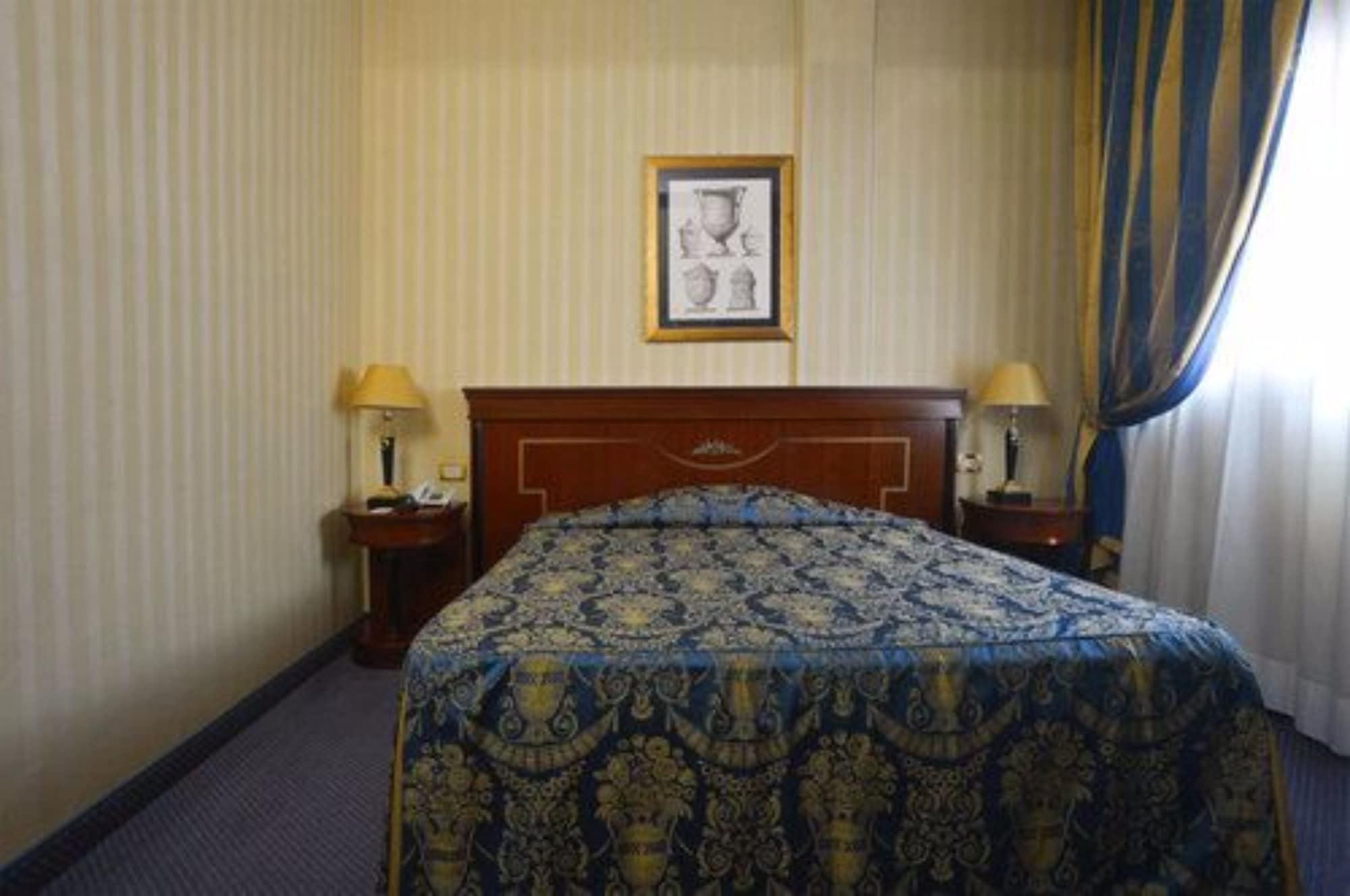 Zanhotel Europa Bologna Esterno foto