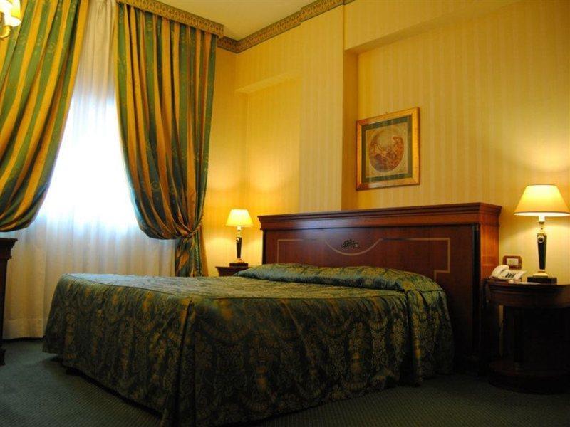 Zanhotel Europa Bologna Esterno foto